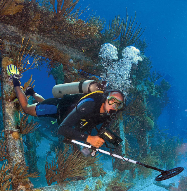 Fisher 1280X Aquanaut Underwater Metal Detector