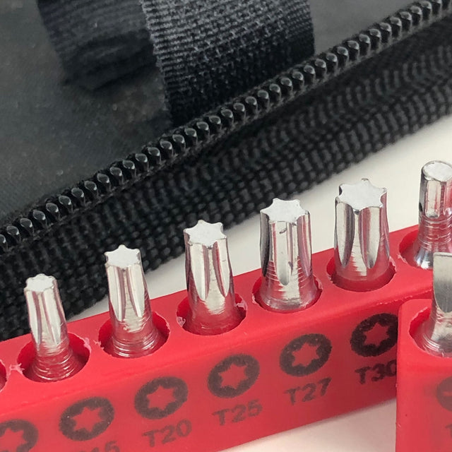 56 Piece Metric Auto Tool Set In Zipper Case - DT9775