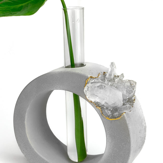 CLEAR QUARTZ PROPAGATION STATION