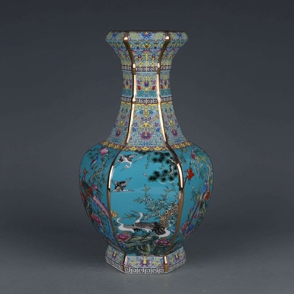 Ceramic and Porcelain Chinese Vase with Traditional Design