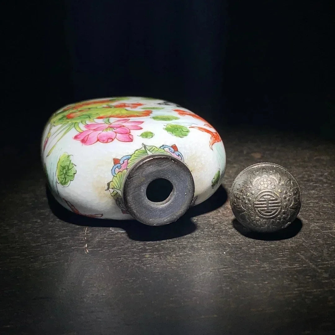 Enamel Chinese Porcelain Snuff Bottle with Cloisonne - Fish Design