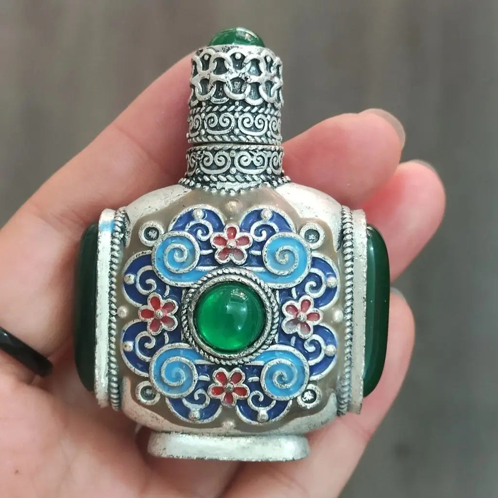 Rose‑Pattern Copper‑Inlaid Snuff Bottle – Chinese Handmade Collectible