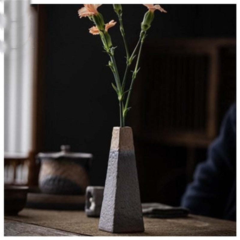 Gold Japanese Zen Art Vase – Minimalist Ceramic Bud Vase (3 Shapes)
