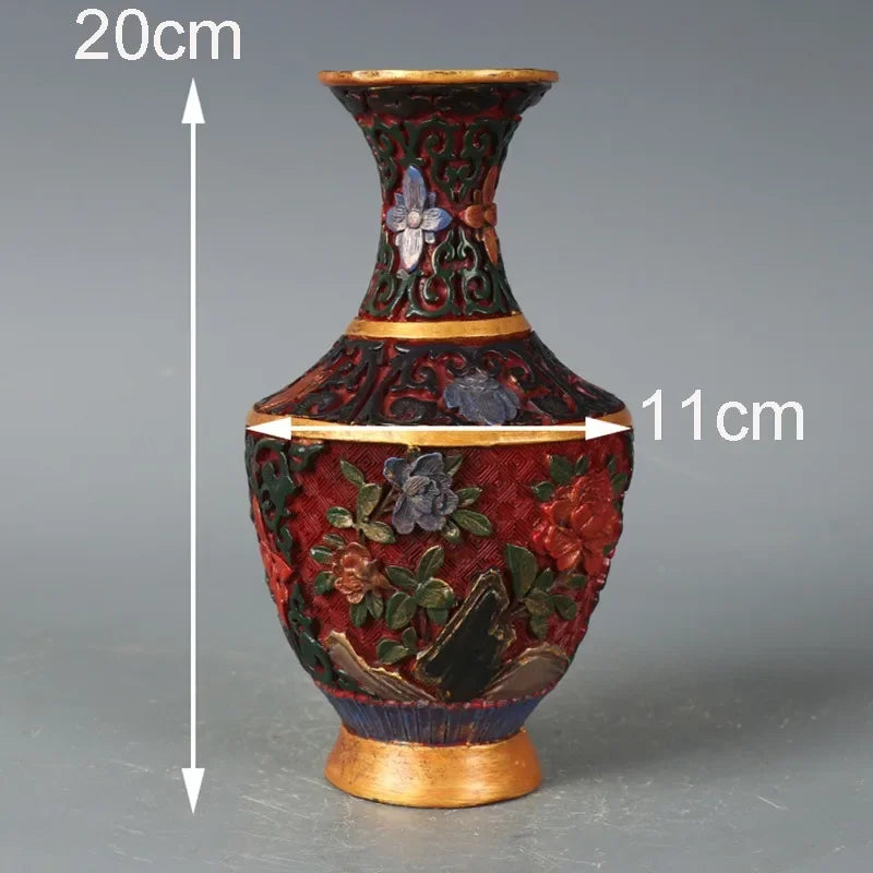 Chinese Antique Jingdezhen Flower & Bird Vase – Qing Qianlong Style