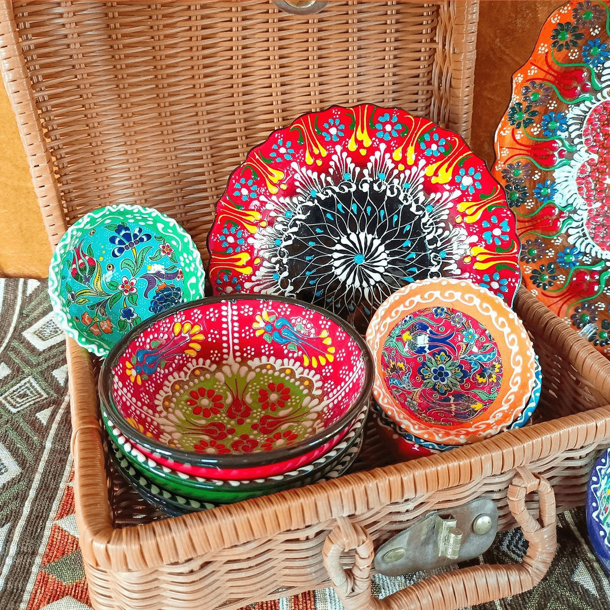 Luxurious Turkish Ceramic Bowls
