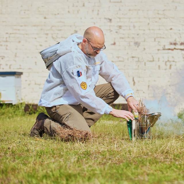 Professional Three Layer Ventilated Beekeeping Jacket