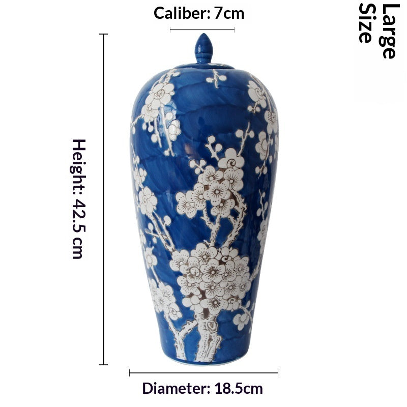 Chinese-style Decorative Blue-and-white Porcelain Vase With Gold Accents