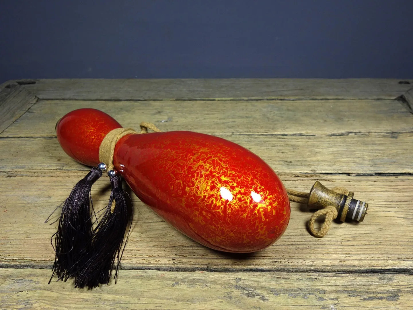 Old Carved Gourd Lacquerware – Natural Calabash Wealth Ornament (18cm)