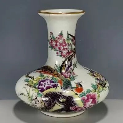 Porcelain Japanese Dowager Storage Vase – Office Desk Figurine Decor