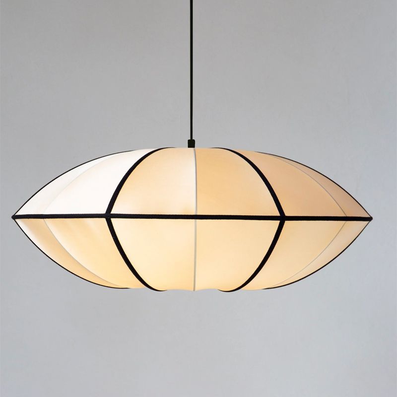 Simple And Modern Japanese Retro Pendant Light