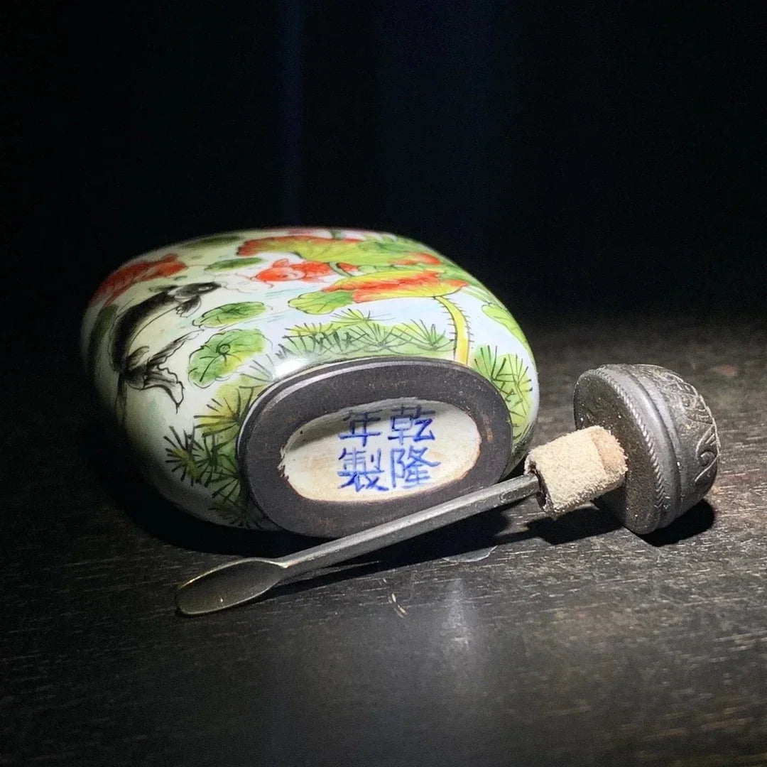 Enamel Chinese Porcelain Snuff Bottle with Cloisonne - Fish Design