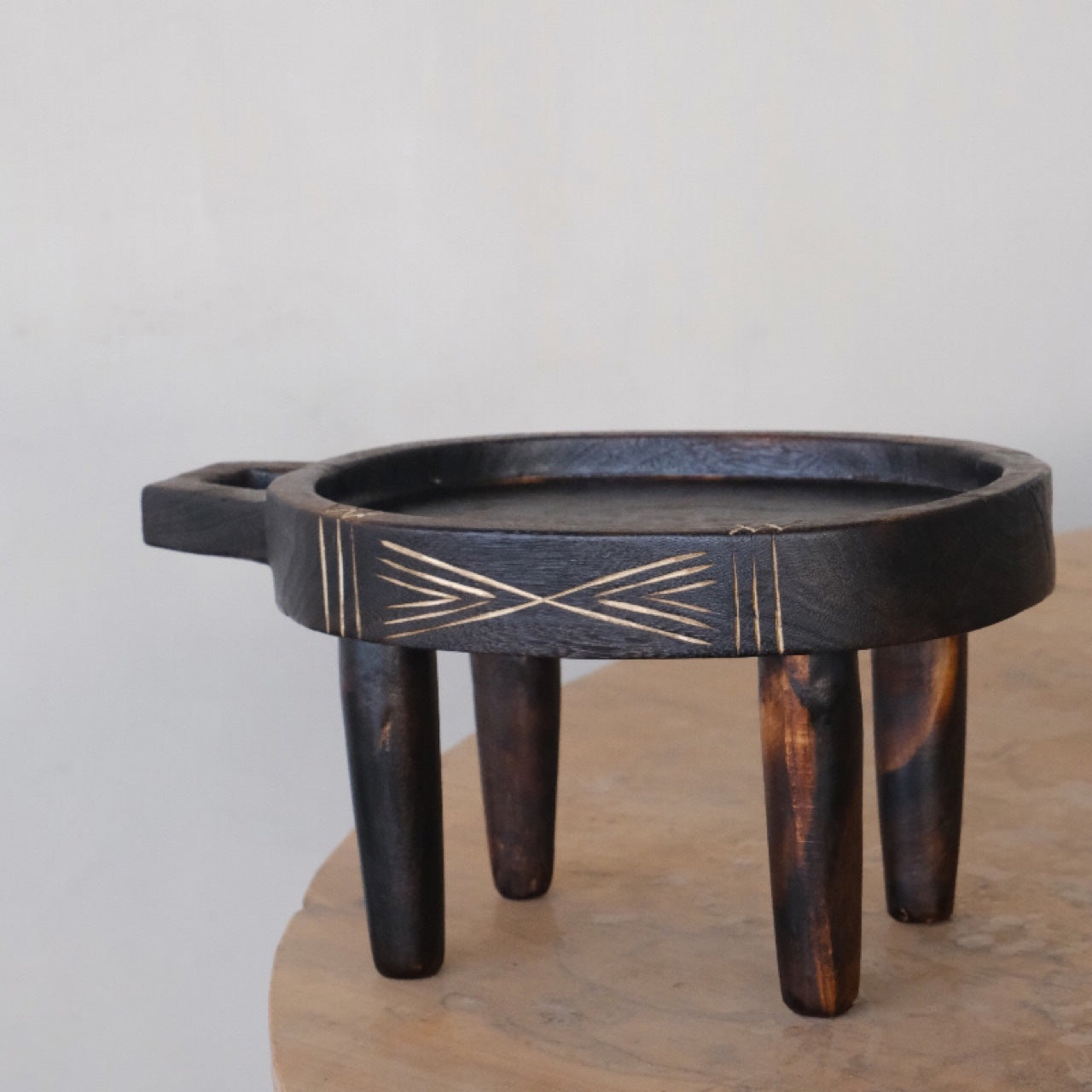 Wabi-Sabi Ornament Beech Tray With Black Geometric Handle