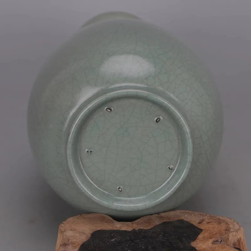Celadon Bamboo‑Joint Porcelain Vase – Song Dynasty Qingliang Temple Style