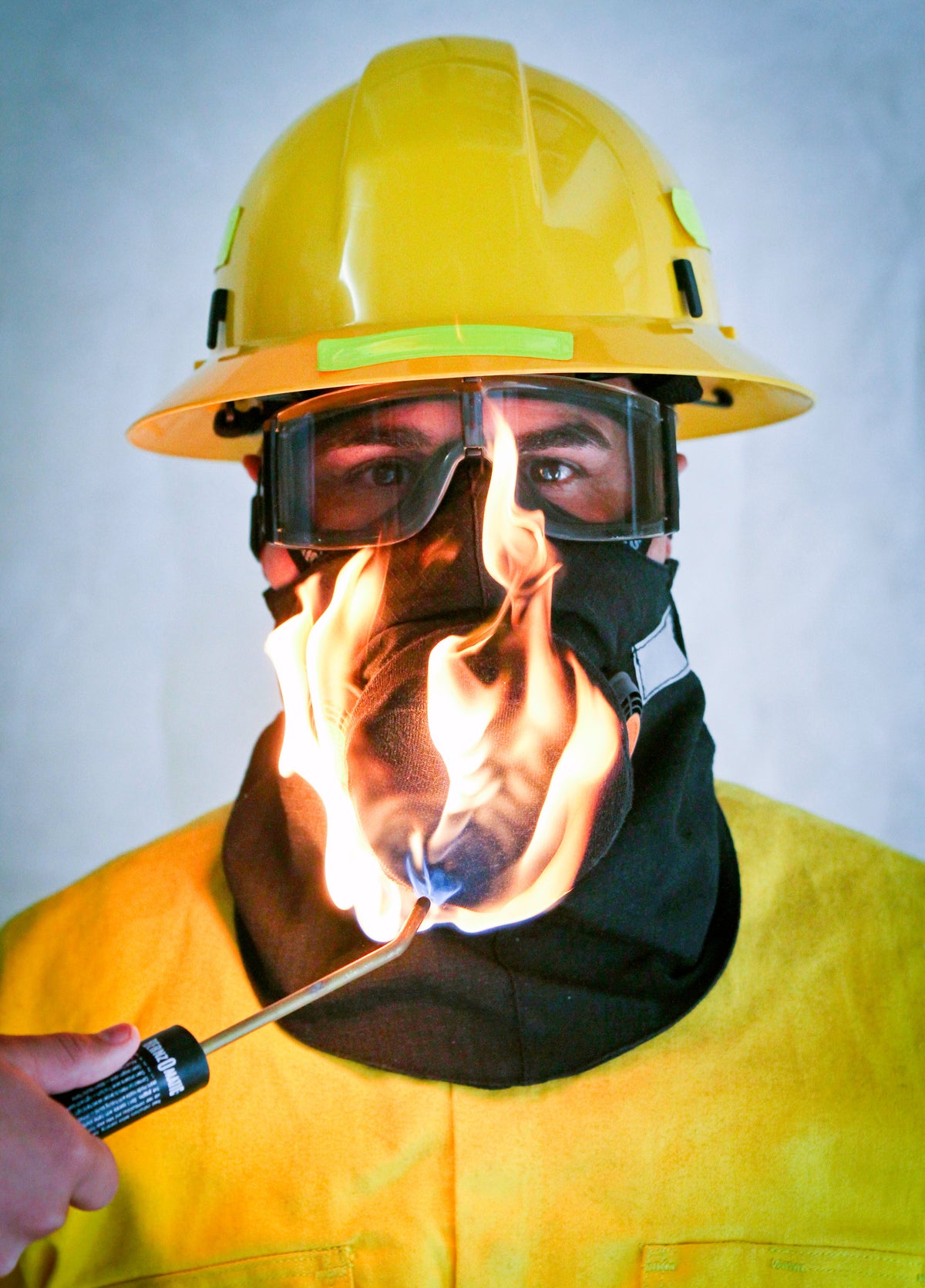 Hot Shield® HS-4 Mask for Sundstrom SR-100 Respirator
