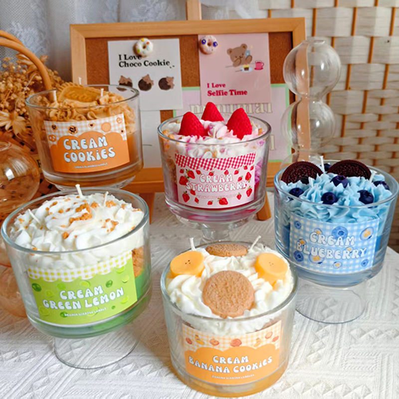 Handmade Dessert‑Shaped Scented Candle – Soy‑Wax Patisserie with Fruity & Cozy Scents
