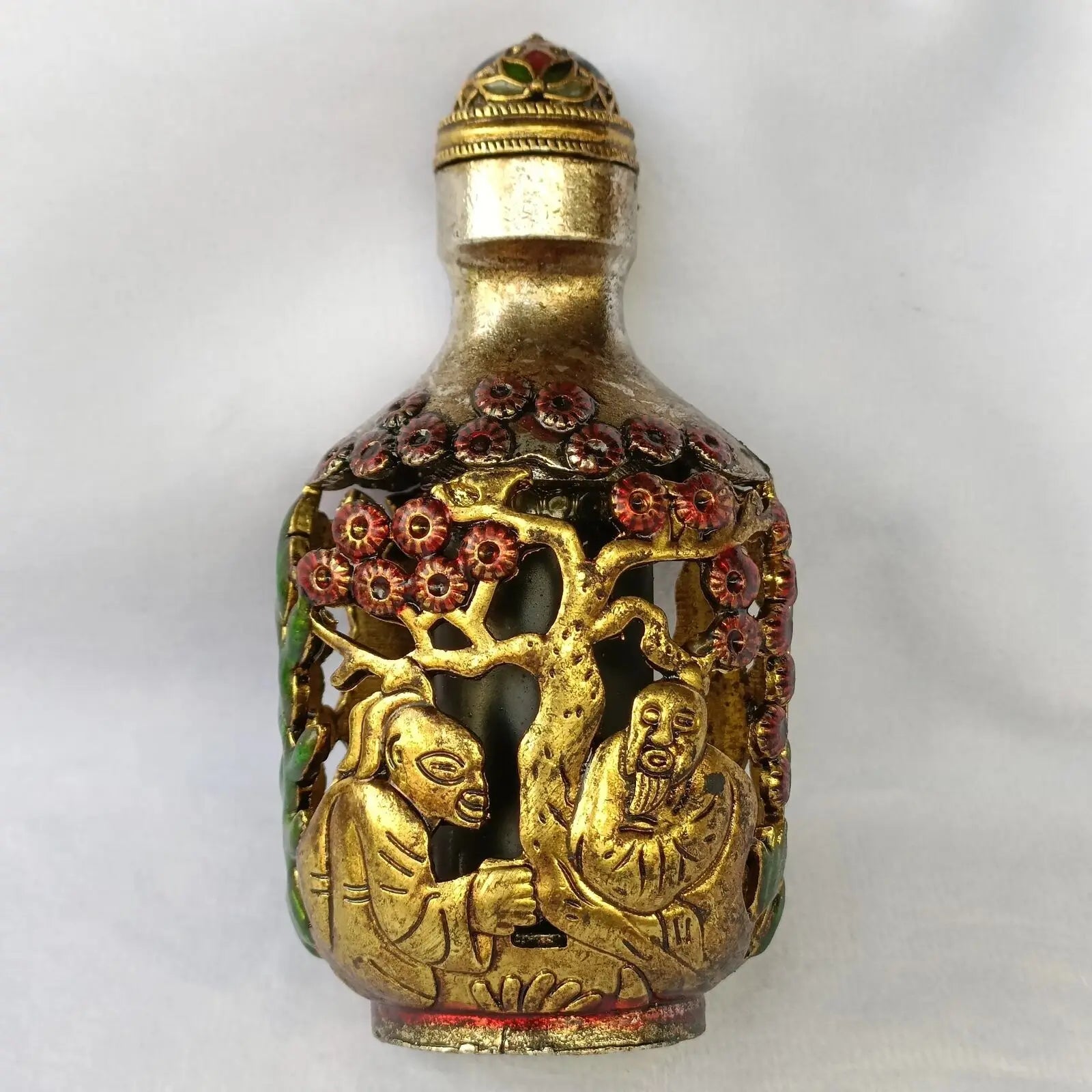 New Openwork Inlaid Tibetan Silver and Enamel Snuff Bottle – Handcrafted Copper Collectible