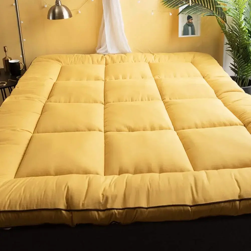 Traditional Tatami Futon Mattress – Thick Foldable Floor Mat (Queen)
