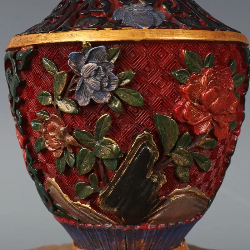 Chinese Antique Jingdezhen Flower & Bird Vase – Qing Qianlong Style
