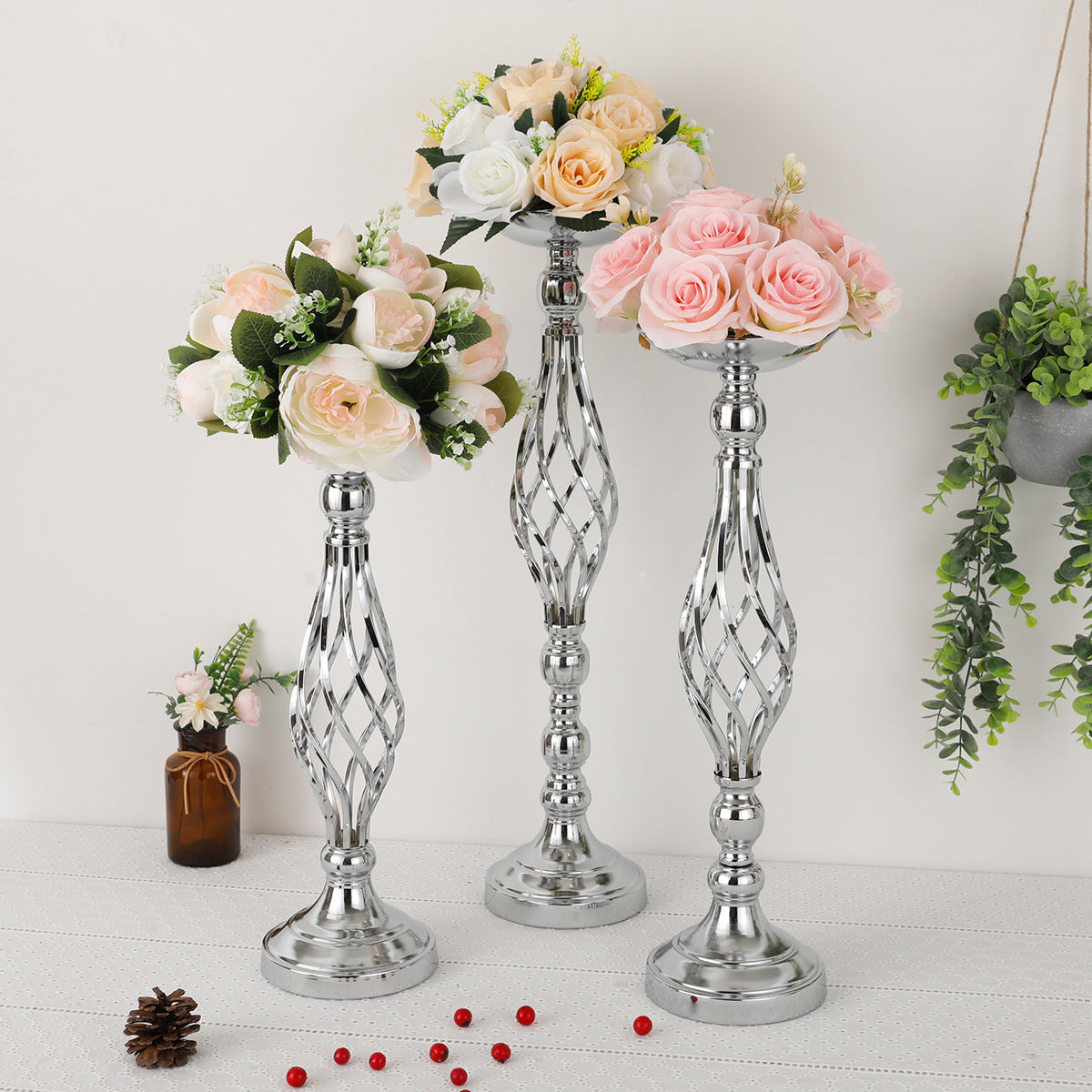 Table Candlesticks Gold Iron