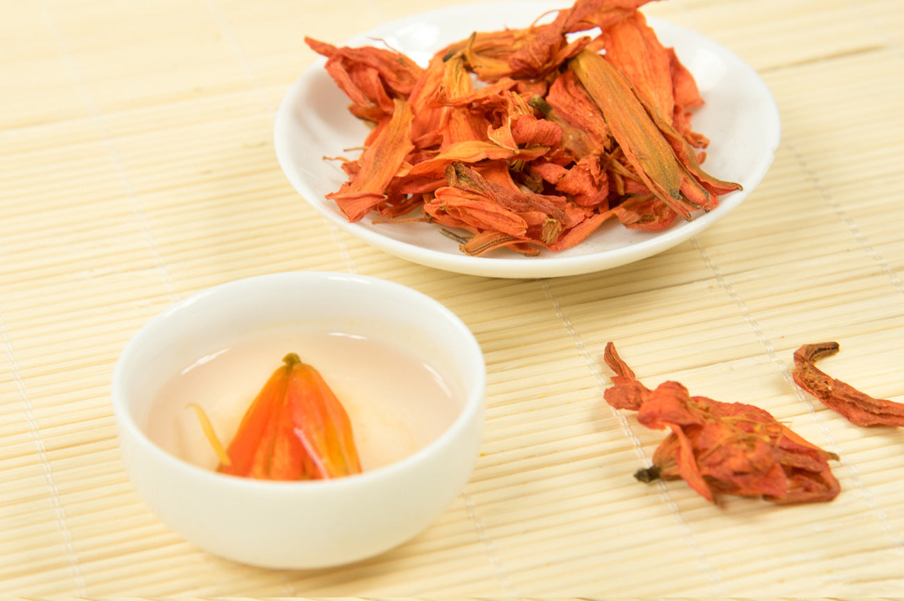 Wholesale Lily Dried Flower Tea (Red Lily) – Bulk Floral Tea