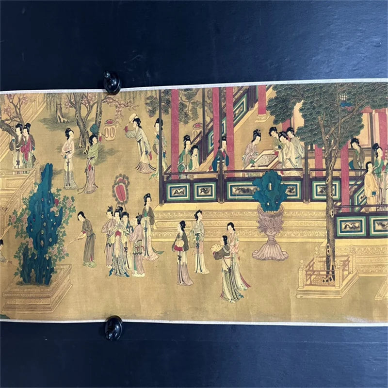 China Long Scroll Painting – Qiu Ying Watercolor “Hundred Beauties” (Collectible)