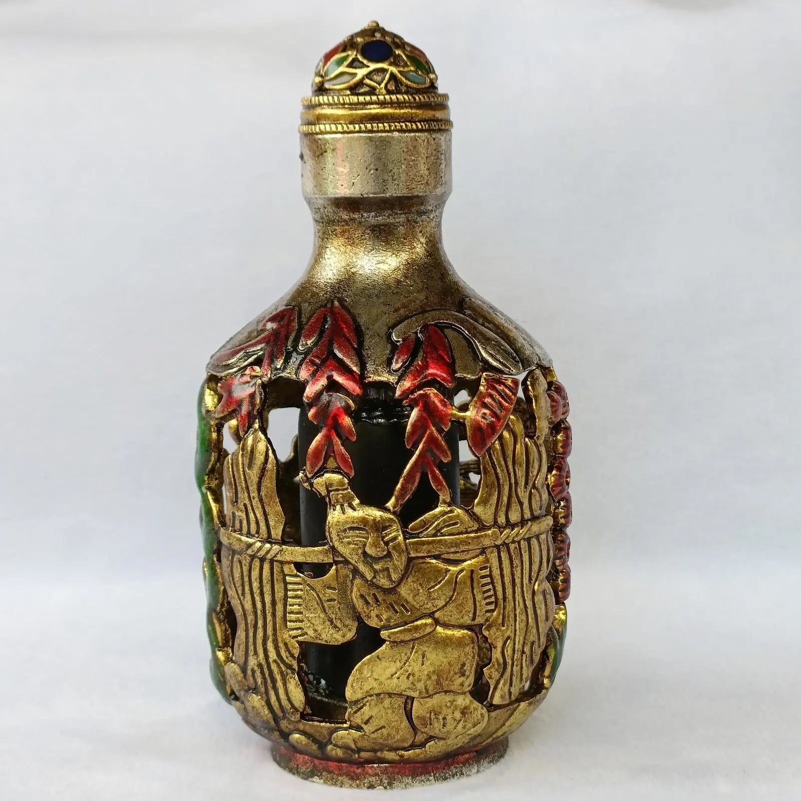 New Openwork Inlaid Tibetan Silver and Enamel Snuff Bottle – Handcrafted Copper Collectible