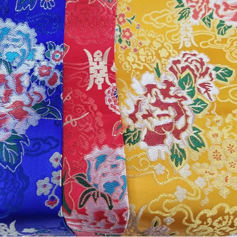 Tibetan-Style Thickened Altar Cloth – 100×100cm Decorative Table Cover