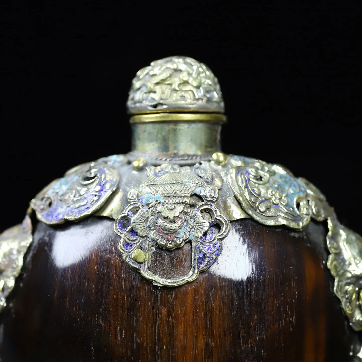 Cloisonné Tiger Head Snuff Bottle with Hanging Ring – Asian Decor