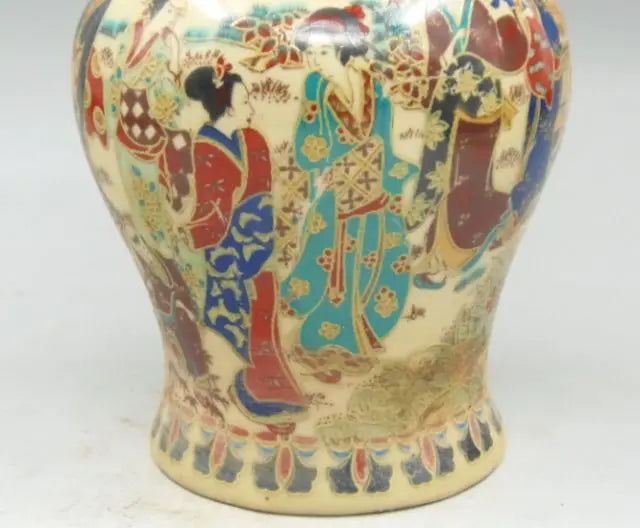 Old Hand‑Painted Porcelain Dowager Jar – Asian Home Decor Storage Pot