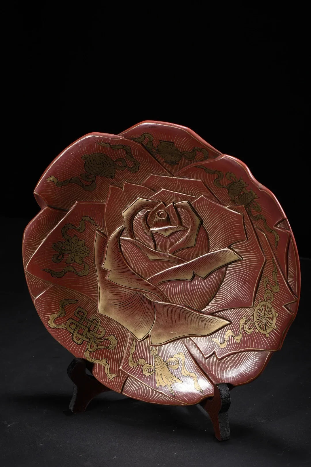 Old Wood Gold-Outline Floral Lacquer Plate Screen – Display Reward Plate