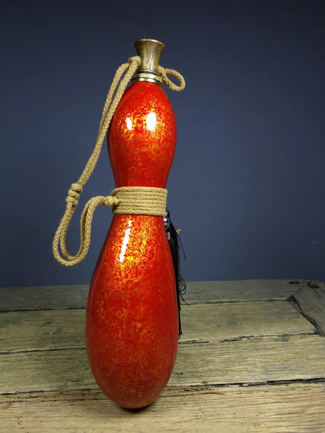Old Carved Gourd Lacquerware – Natural Calabash Wealth Ornament (18cm)