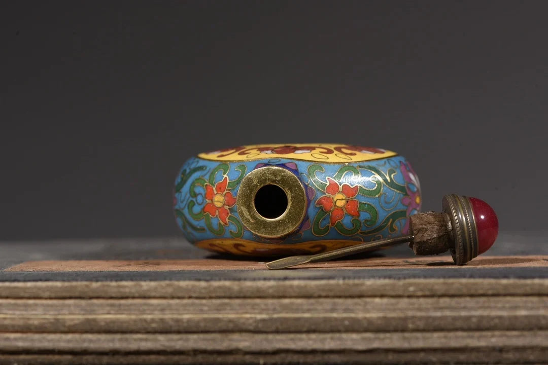 Tibetan Temple Cloisonné Bat Snuff Bottle – “Five Blessings” Amulet Ornament