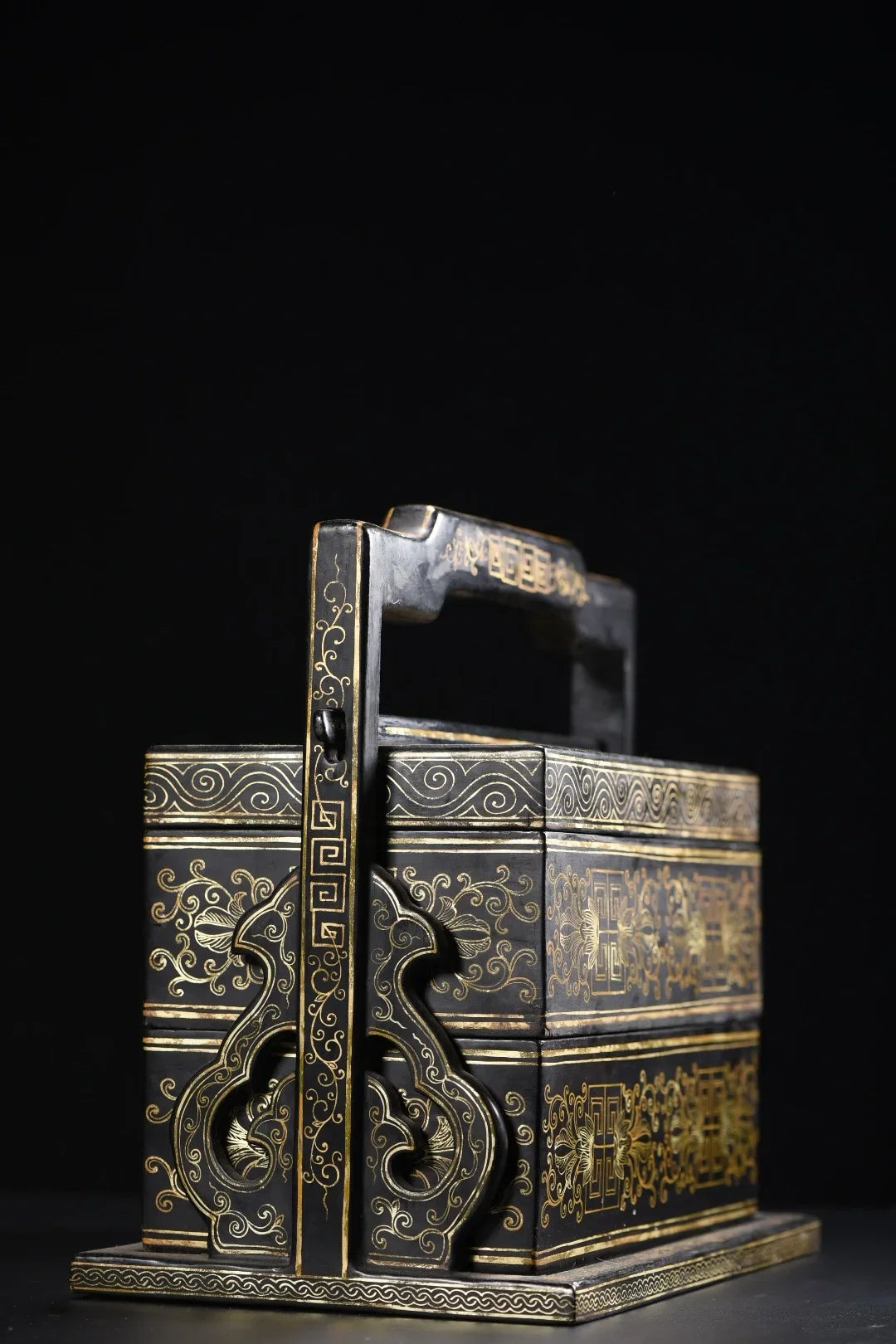 13" Wood Lacquer Gold Flower Lifting‑Beam Food Box – Asian Home Decor Storage