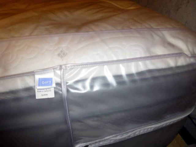 Gary Heavy Duty Plastic Mattress Cover Protector, Queen