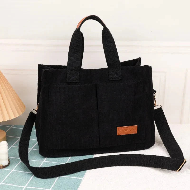 Large capacity shoulder bag