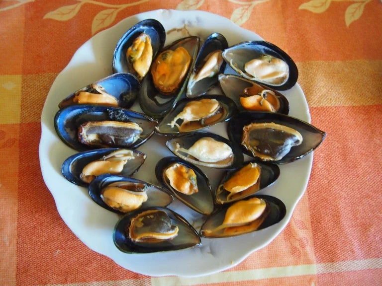 Chilean Black Mussels — 1 lb
