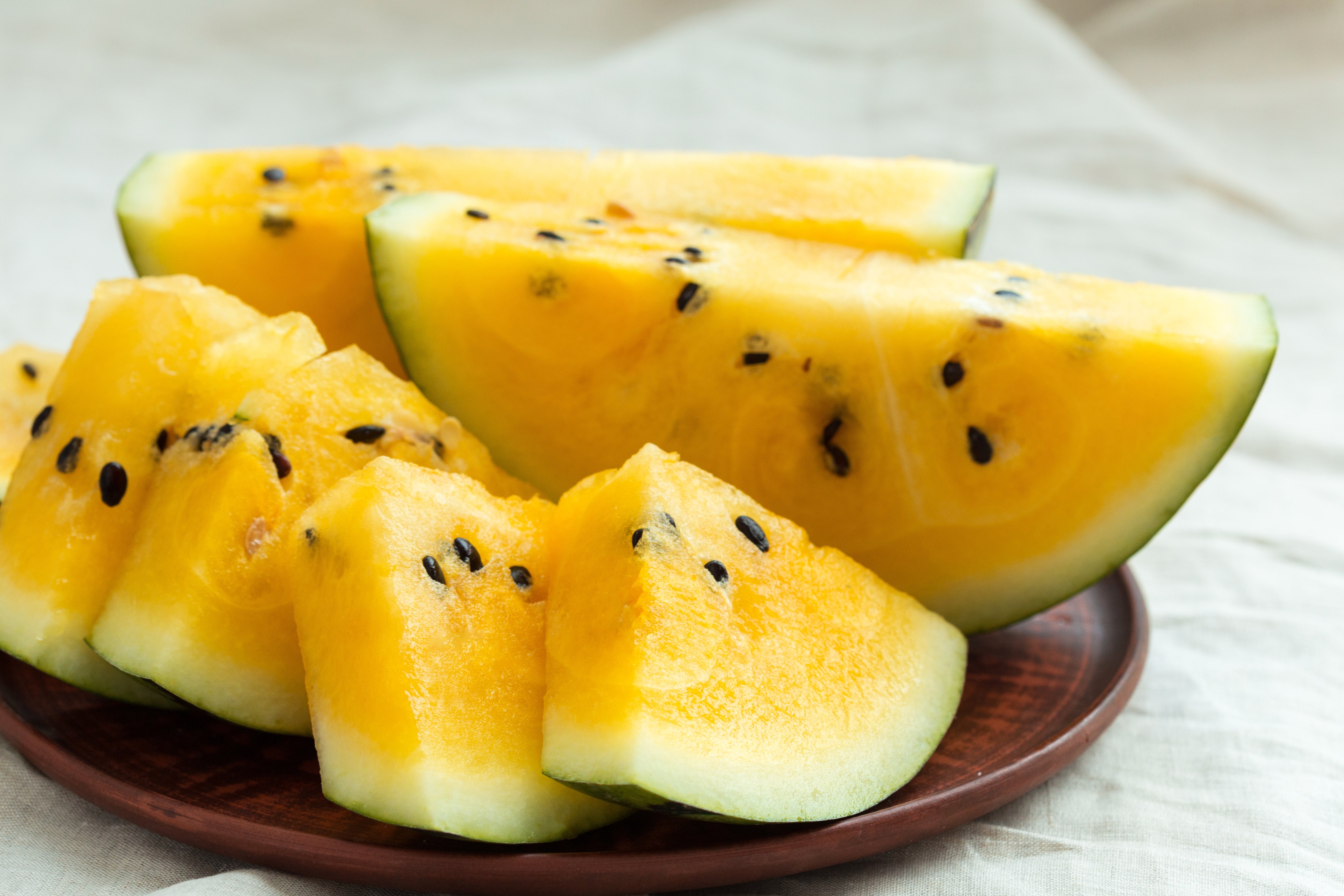 50 Yellow Flesh YELLOW CRIMSON WATERMELON Melon Fruit Vine Seeds