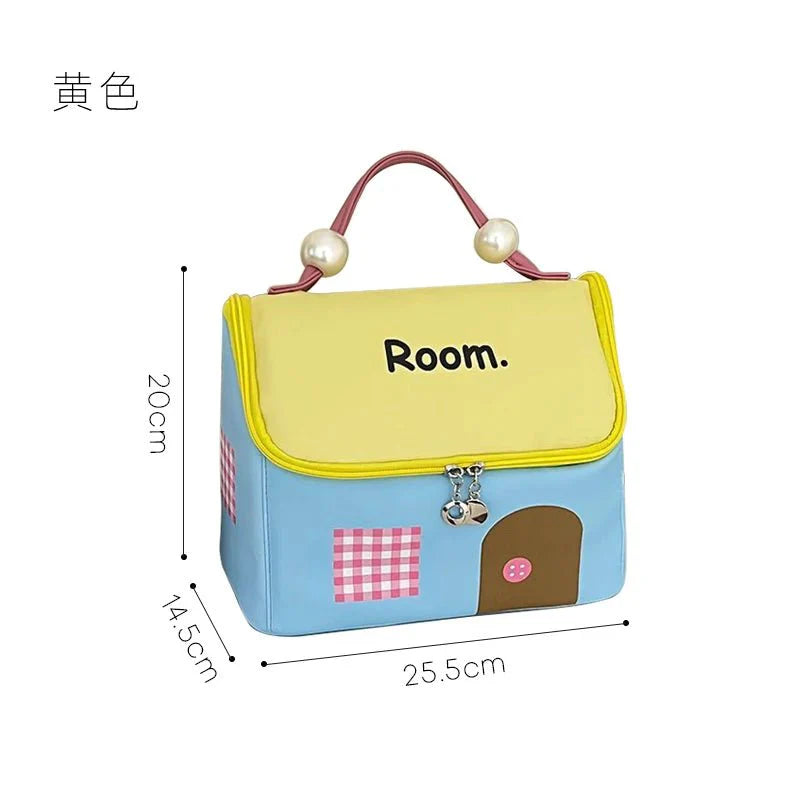 Small House Pattern Portable cosmetic bag